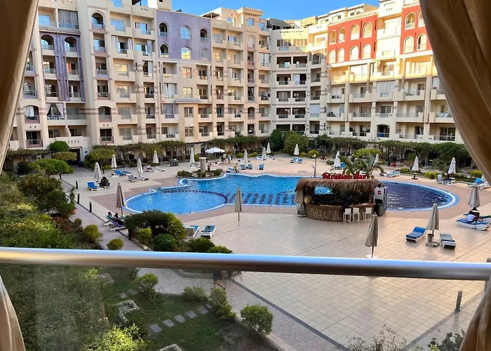 Al Mutamayz Florenza Resort